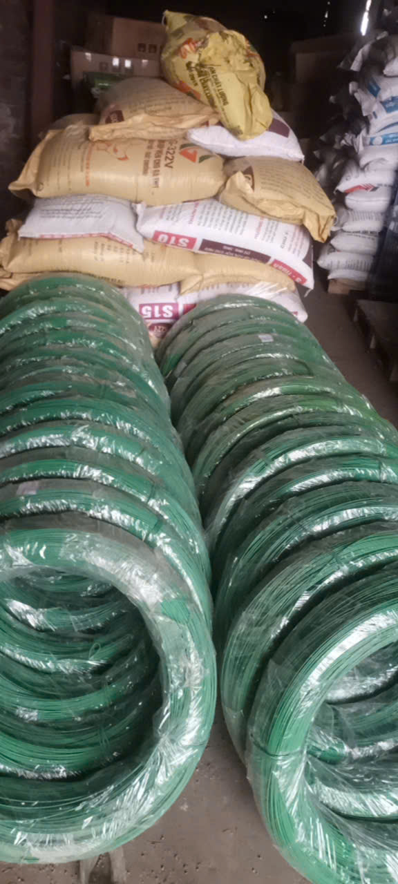 Dây thép bọc nhựa 1